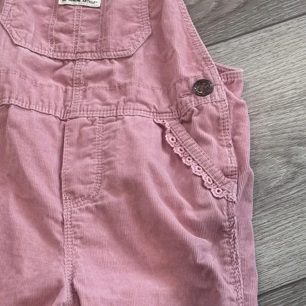 OshKosh B'gosh Corduroy Overalls Girls 4T Pink Lace Trim Bib Jumpsuit Vestbak